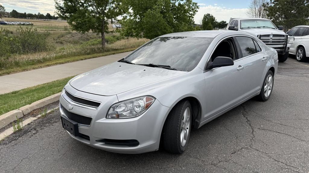 Used 2012 Chevrolet Malibu LS FWD image 2