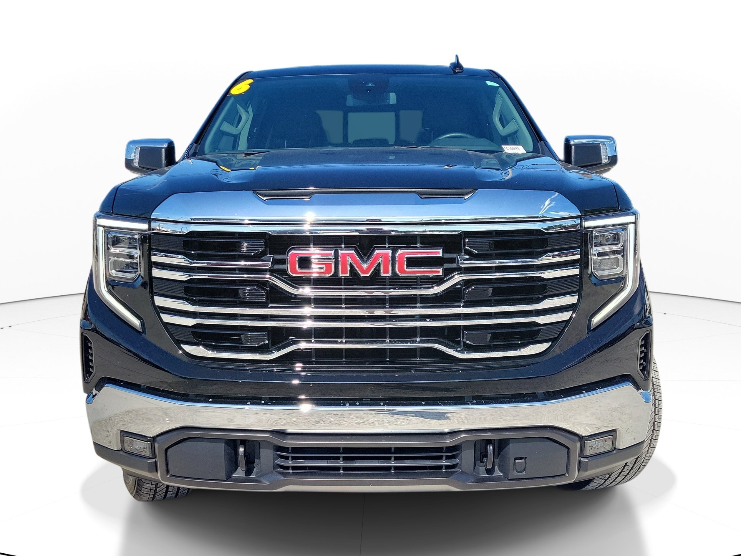 Used 2026 GMC Sierra 1500 SLT w/ SLT Premium Package AWD/4WD image 2