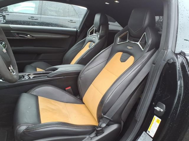 Used 2016 Cadillac ATS V w/ Luxury Package RWD image 11