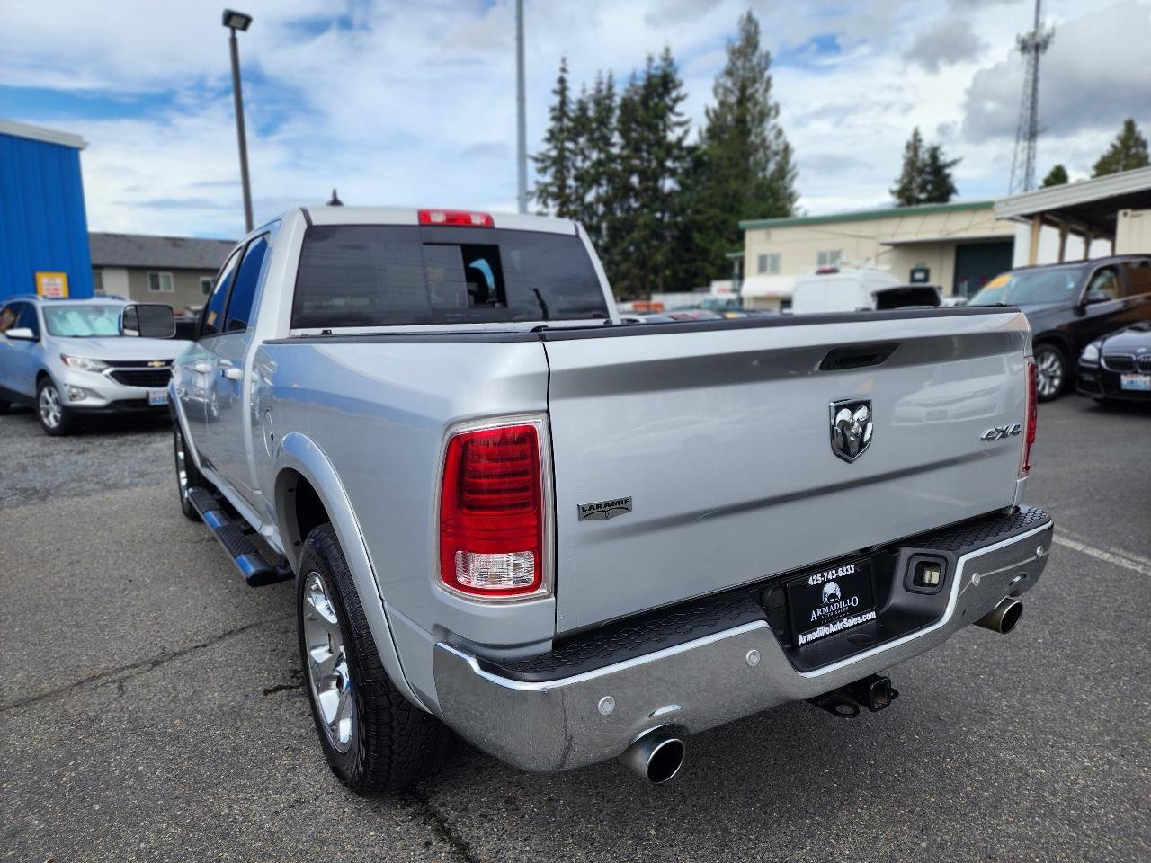 Used 2014 RAM 1500 Laramie w/ Convenience Group AWD/4WD image 7