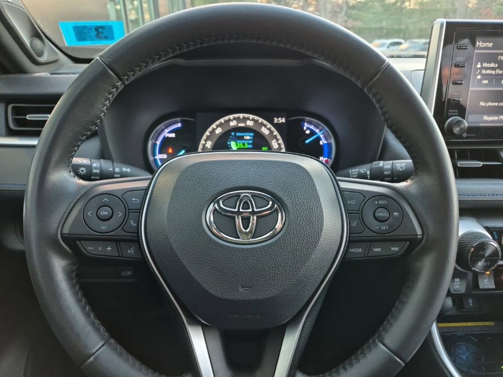 Used 2020 Toyota RAV4 XSE image 21