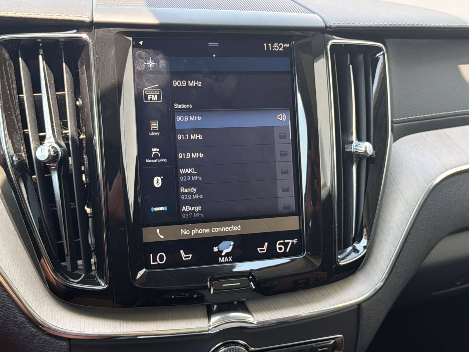 Used 2018 Volvo XC60 T5 Inscription w/ Convenience Package AWD/4WD image 19