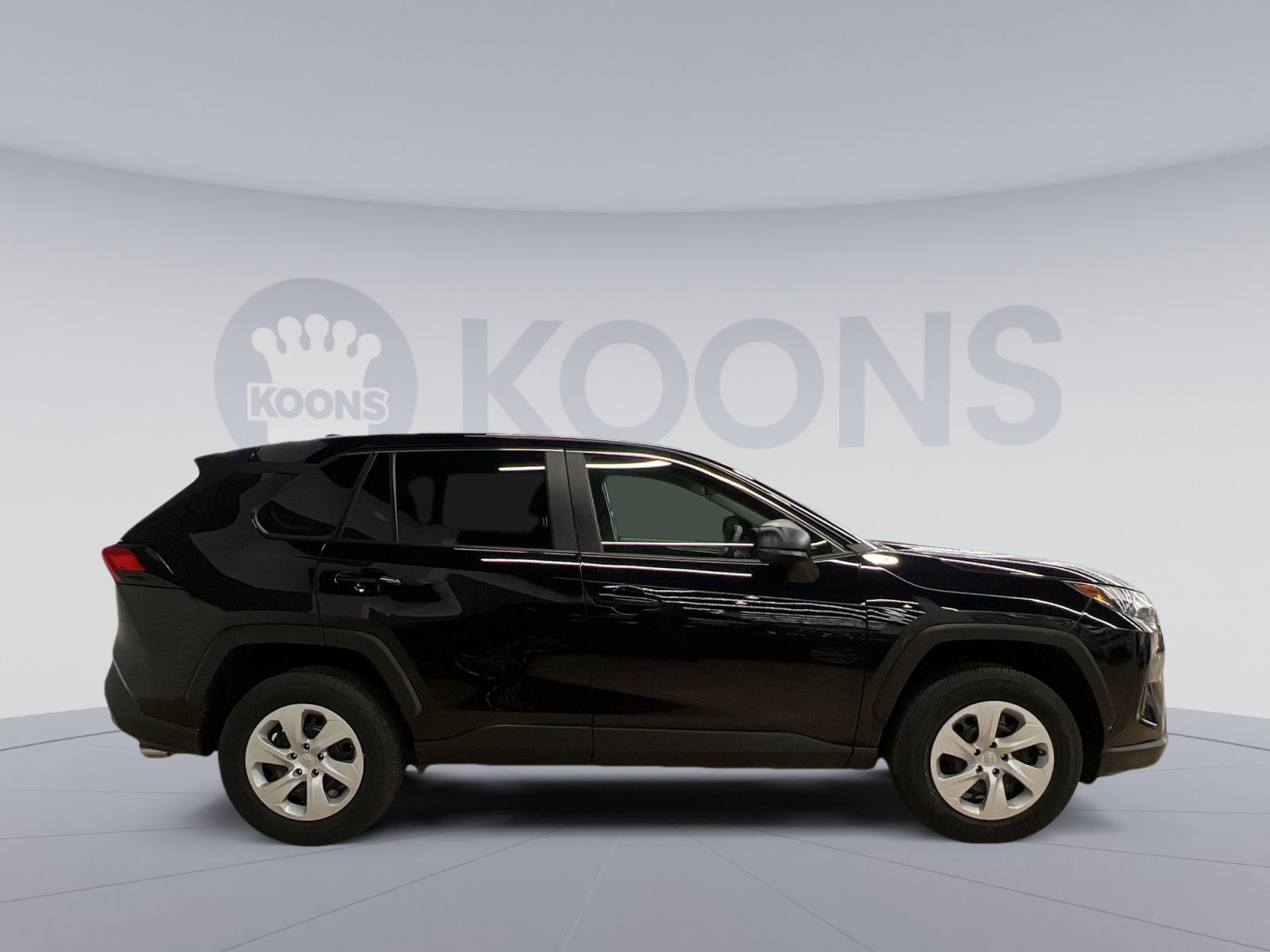 Used 2024 Toyota RAV4 LE image 5
