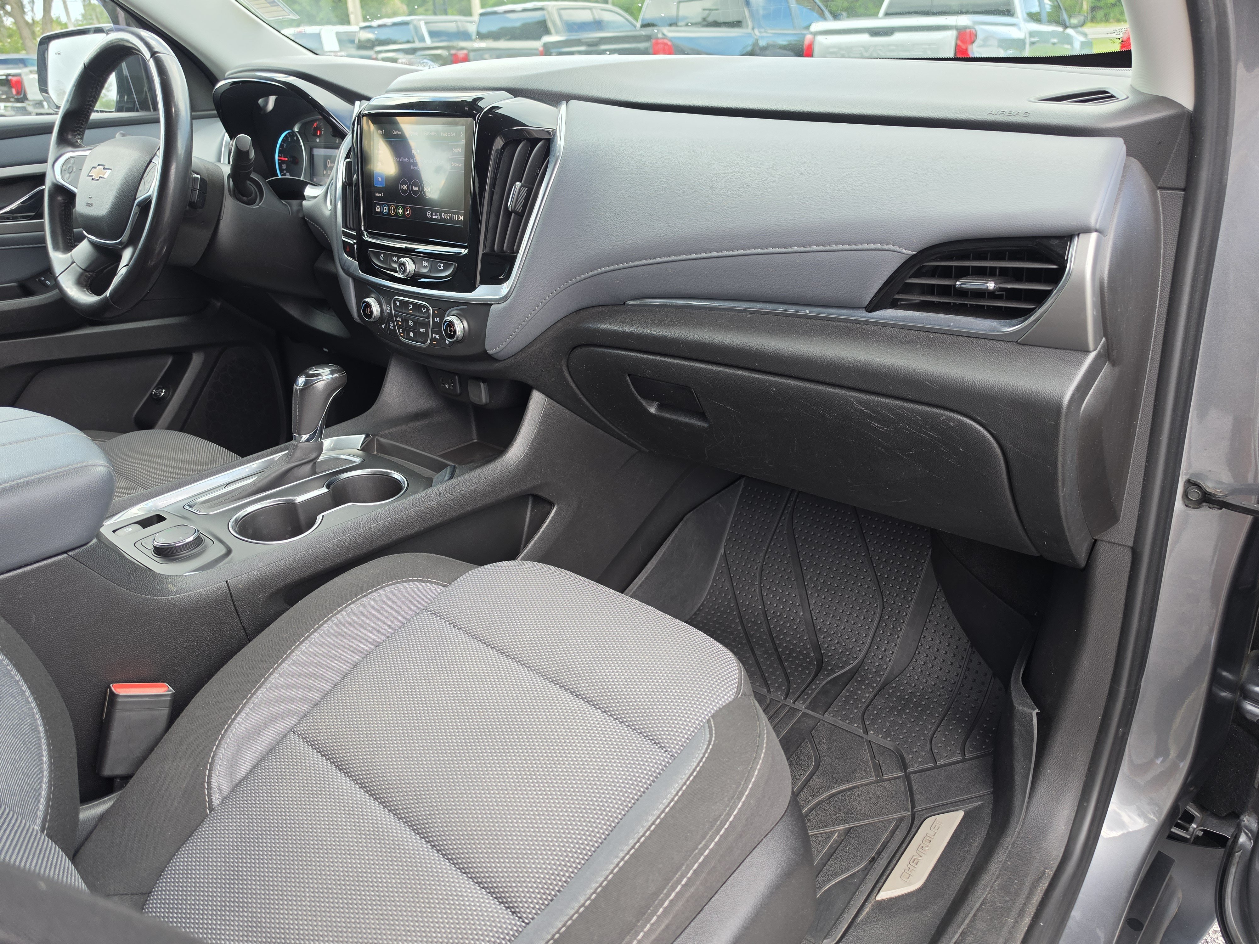 Certified 2020 Chevrolet Traverse LT w/ LPO, Floor Liner Package AWD/4WD image 18