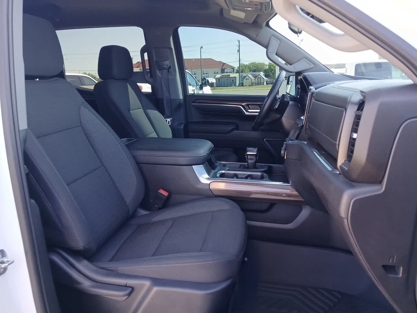 Used 2023 Chevrolet Silverado 1500 LT Trail Boss w/ Protection Package AWD/4WD image 52