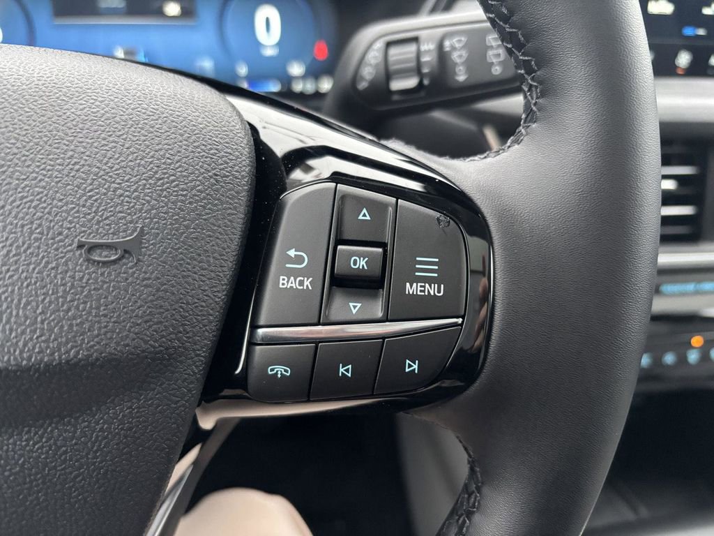 New 2026 Ford Escape Platinum w/ Equipment Group 601A image 25