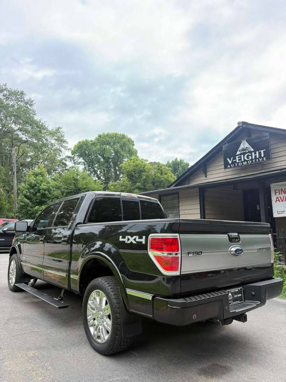 Used 2012 Ford F150 Platinum AWD/4WD image 4