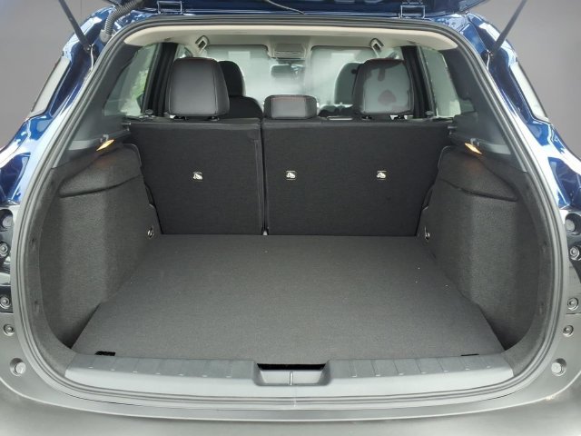 Used 2026 Nissan Kicks SR w/ Cold Weather Package AWD/4WD image 11