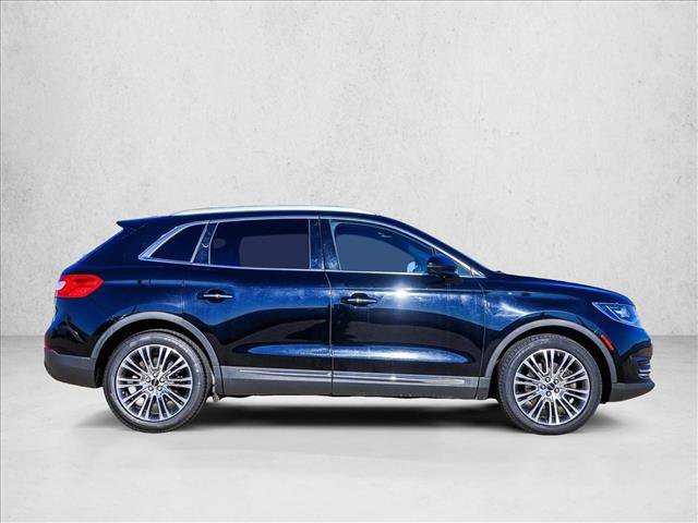Used 2016 Lincoln MKX Reserve w/ Climate Package AWD/4WD image 4