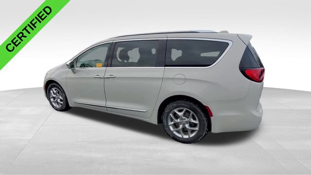 Used 2019 Chrysler Pacifica Limited image 7