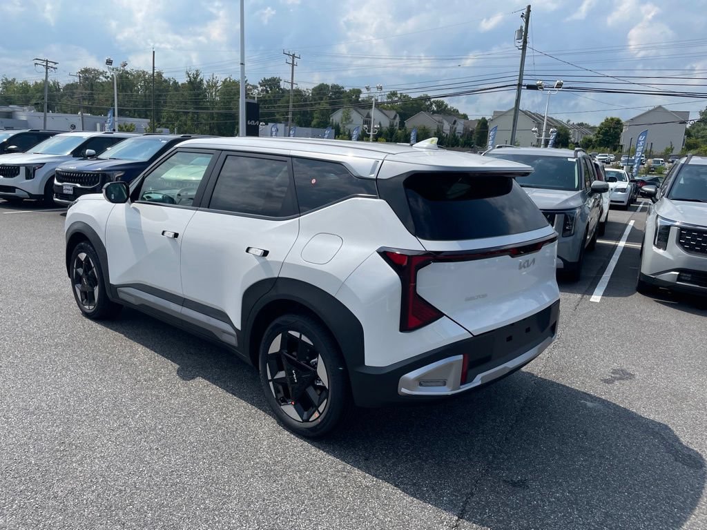 New 2027 Kia Seltos EX FWD image 5
