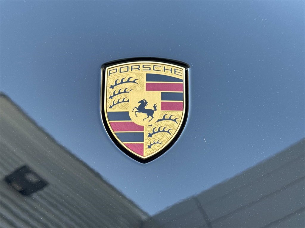 Used 2024 Porsche Cayenne Base image 9