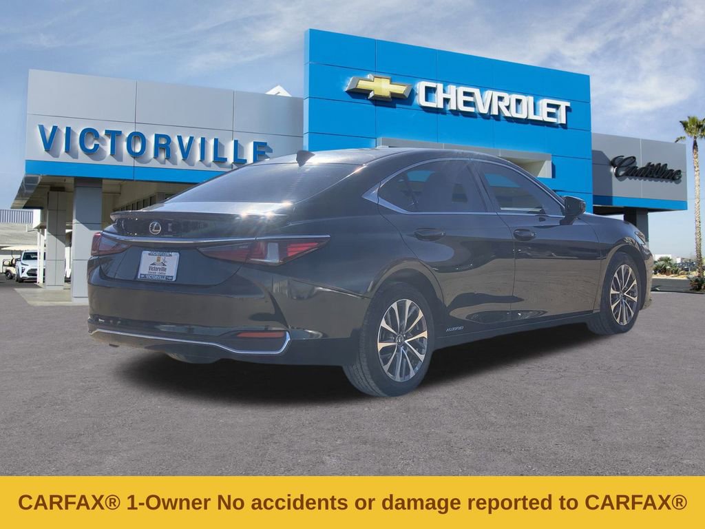 Used 2022 Lexus ES 300h 300h image 4