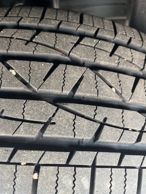 Used 2025 Jeep Compass Latitude w/ Convenience Group image 23