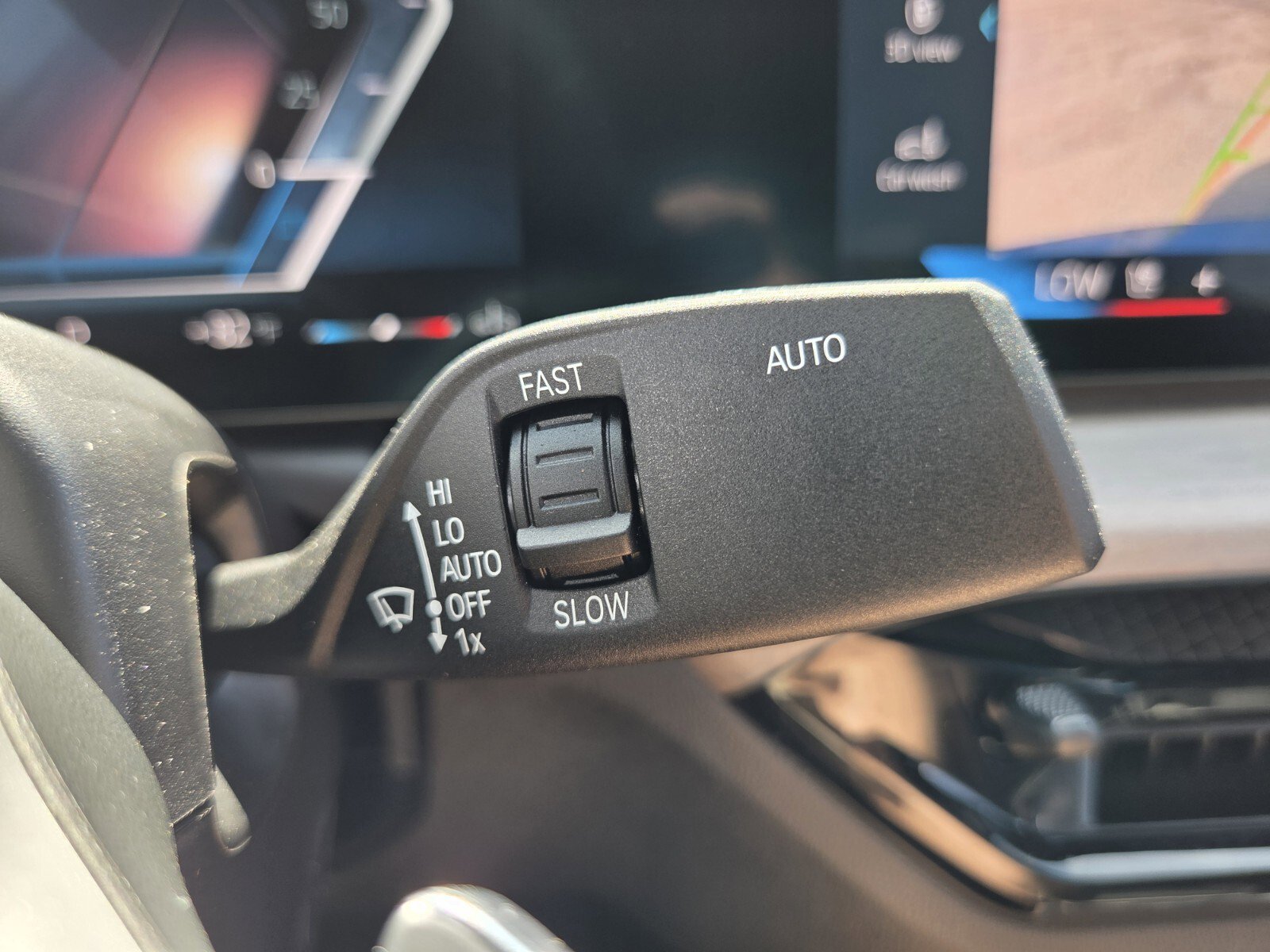 Certified 2025 BMW 330i Sedan image 29
