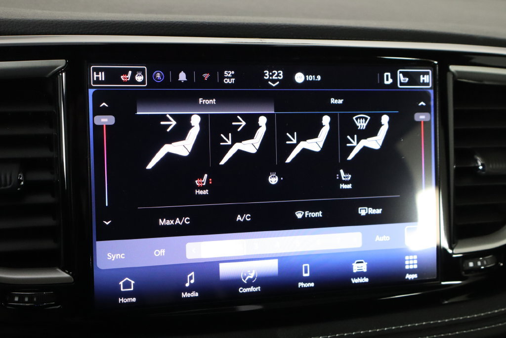 New 2026 Chrysler Pacifica Select FWD image 35