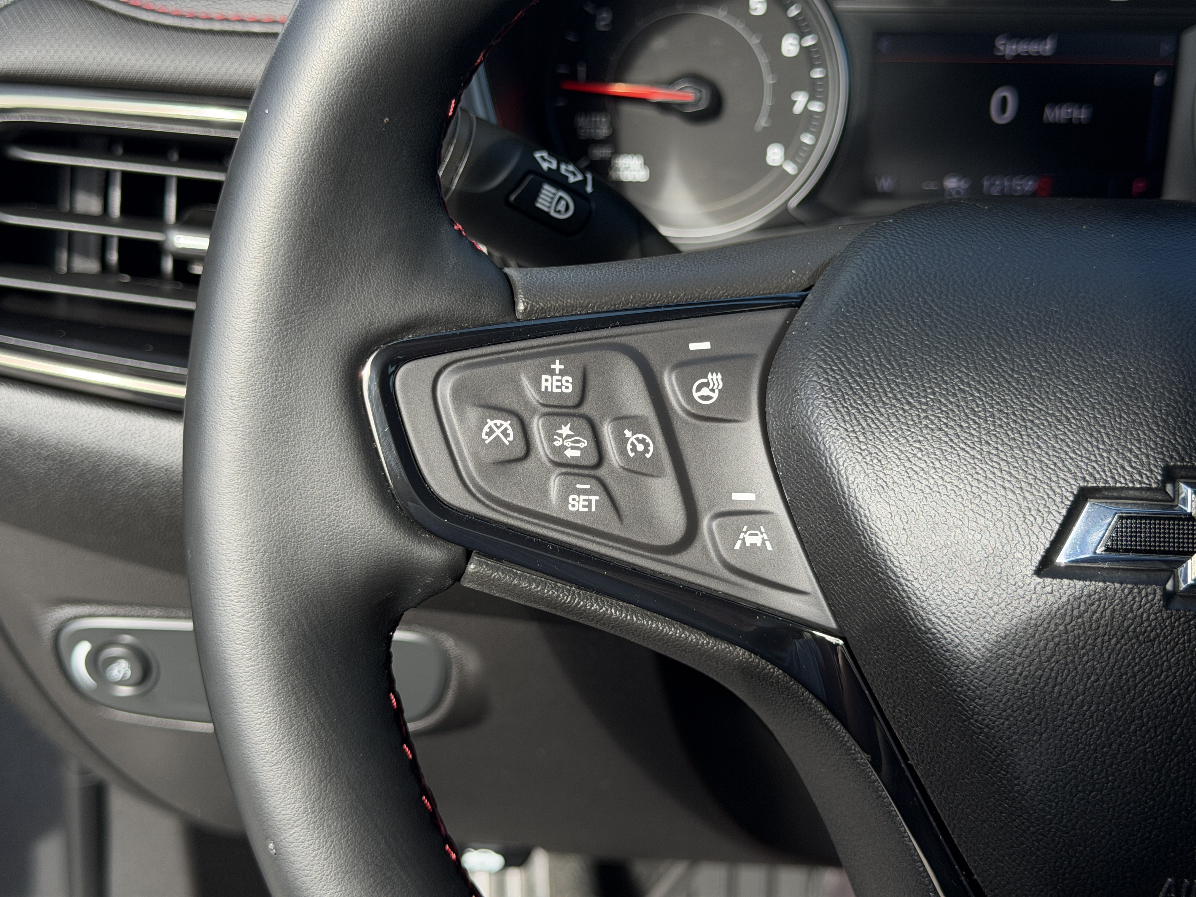 Certified 2023 Chevrolet Equinox RS w/ RS Leather Package FWD image 31