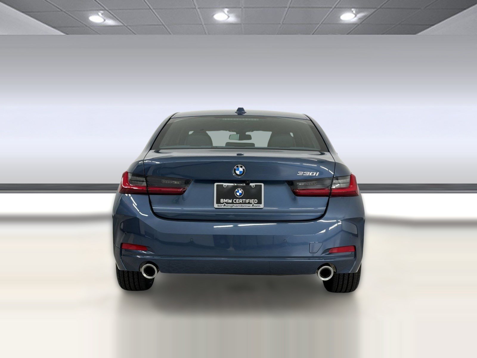 Certified 2025 BMW 330i Sedan RWD image 10