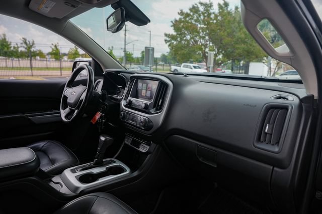 Used 2018 Chevrolet Colorado ZR2 w/ ZR2 Midnight Special Edition AWD/4WD image 36