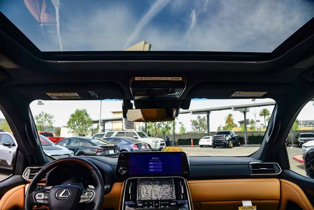 New 2026 Lexus LX 700h Luxury image 21