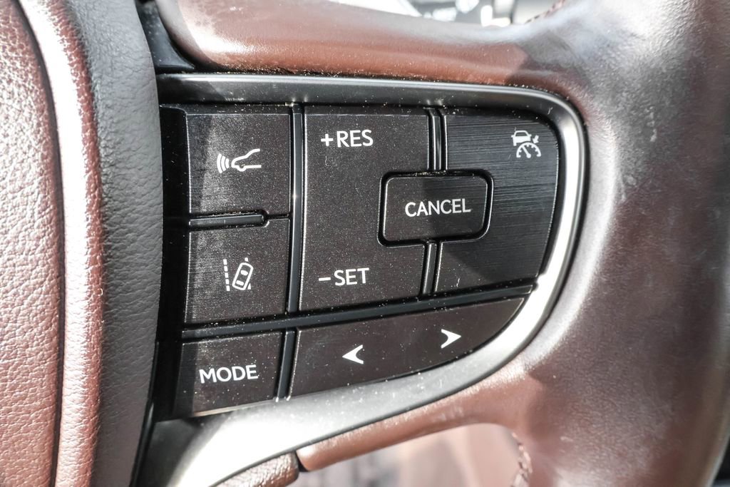 Used 2020 Lexus ES 300h 300h Luxury w/ Accessory Package 2 image 22