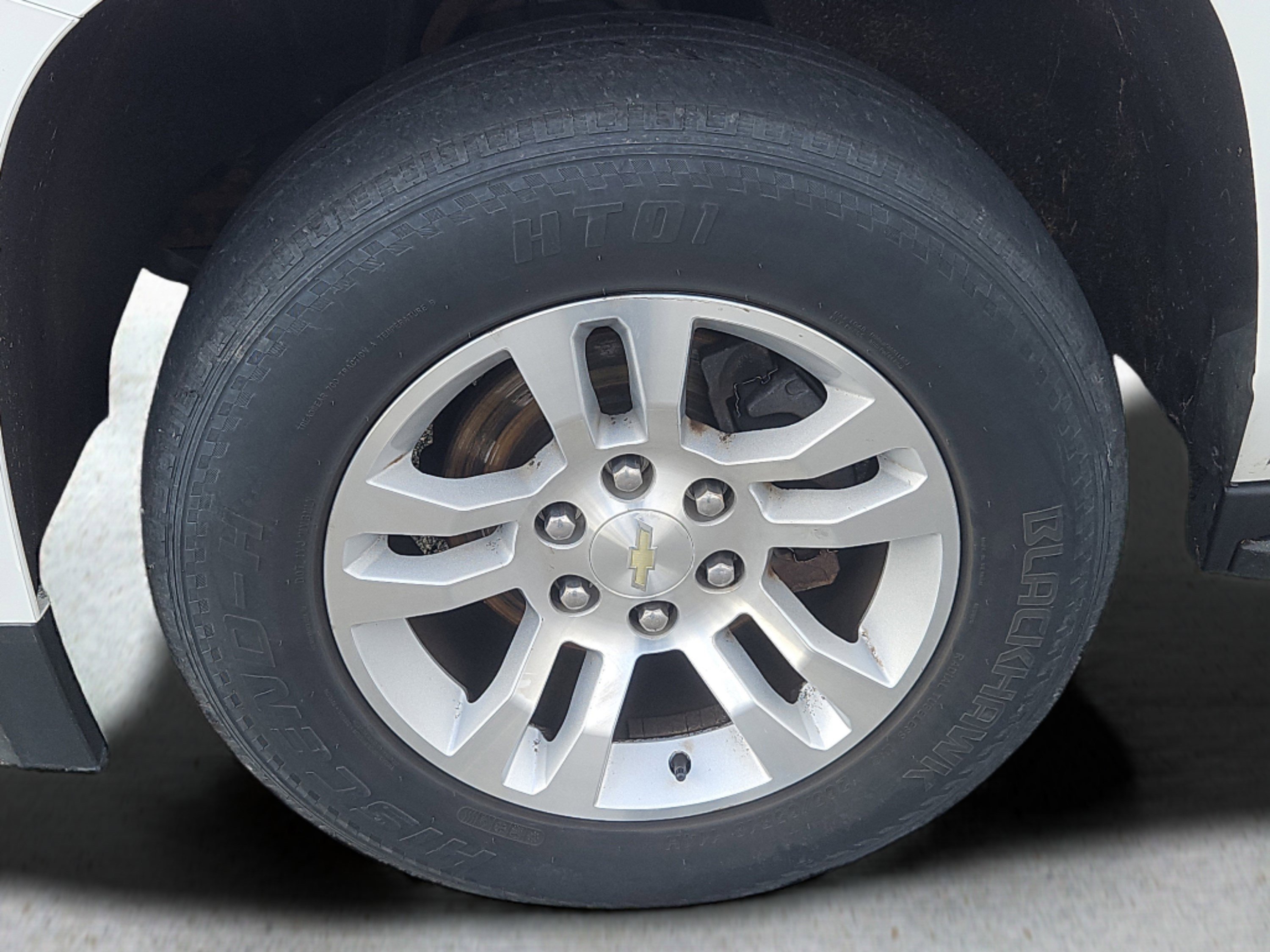 Used 2017 Chevrolet Tahoe LT image 32