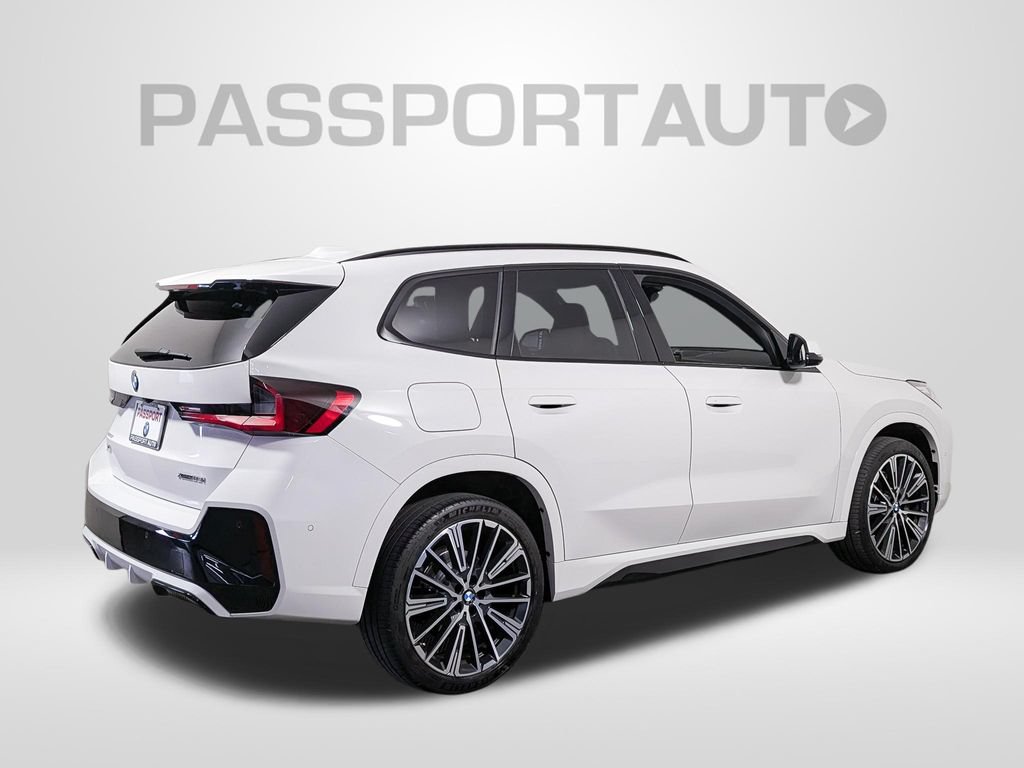 Used 2023 BMW X1 xDrive28i w/ Premium Package AWD/4WD image 7