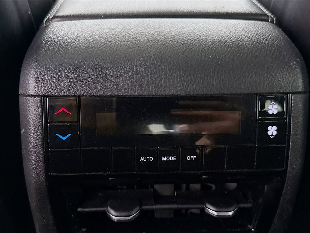 Used 2025 Jeep Grand Cherokee L Altitude image 24