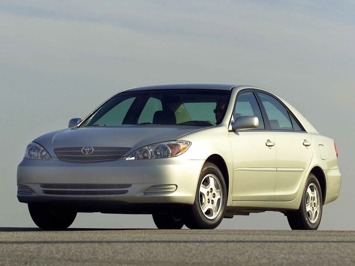 Used 2003 Toyota Camry LE