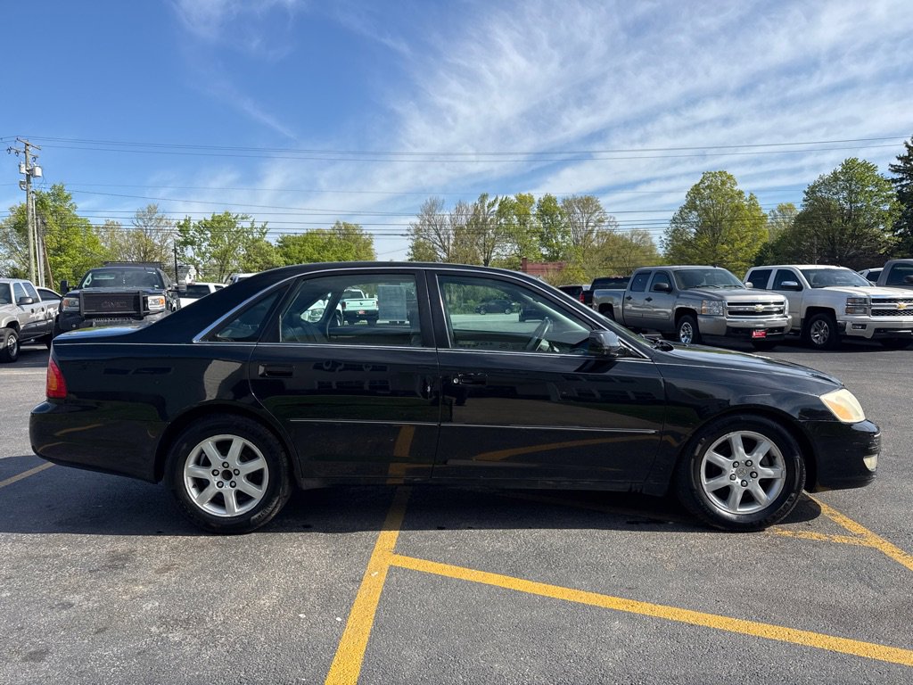 Used 2002 Toyota Avalon XL FWD image 5