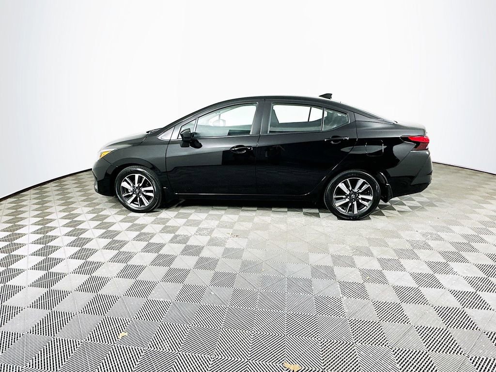 Used 2025 Nissan Versa SV w/ Trunk Package image 6