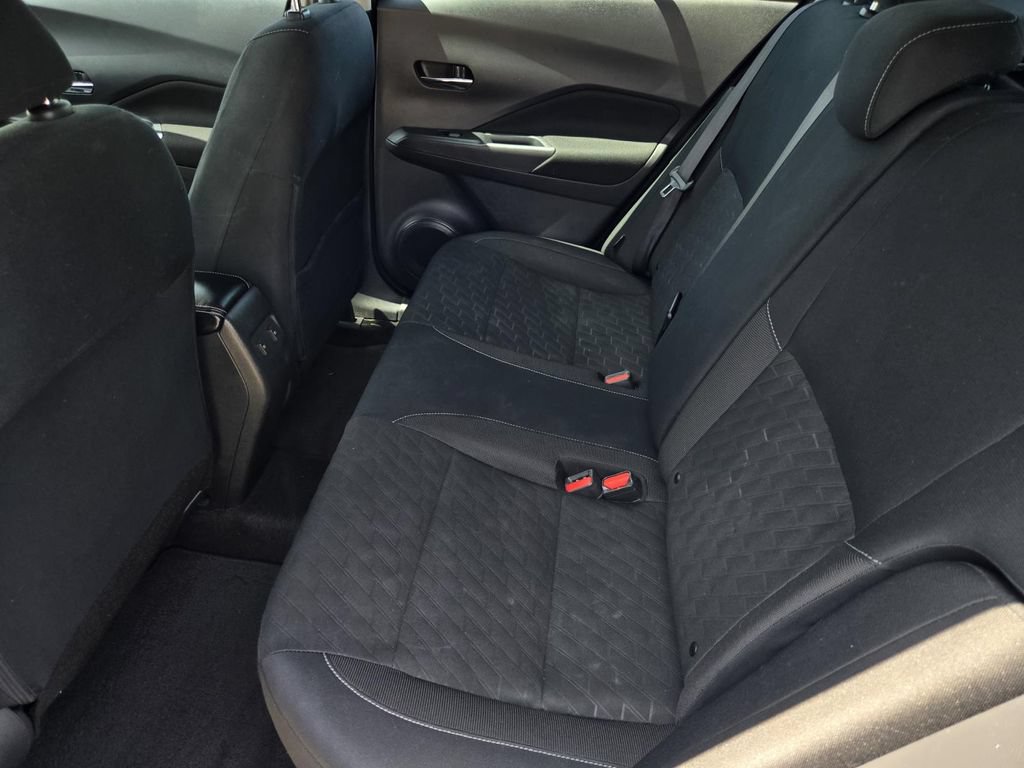 Certified 2024 Nissan Kicks SV FWD image 10