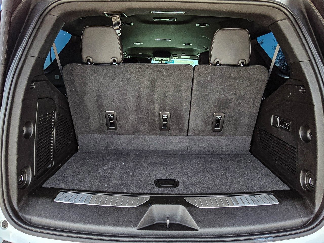 Used 2022 GMC Yukon AT4 w/ Max Trailering Package image 33