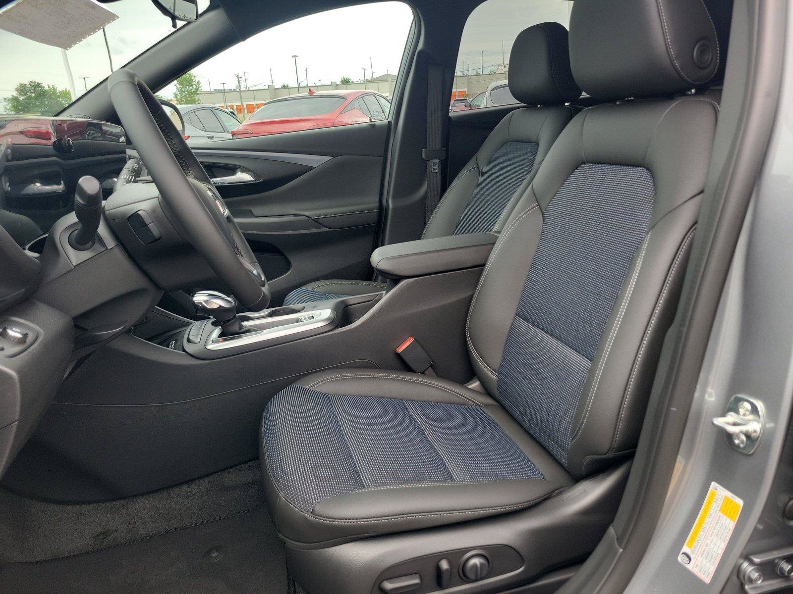 New 2026 Buick Envista Sport Touring w/ Convenience I Package FWD image 19