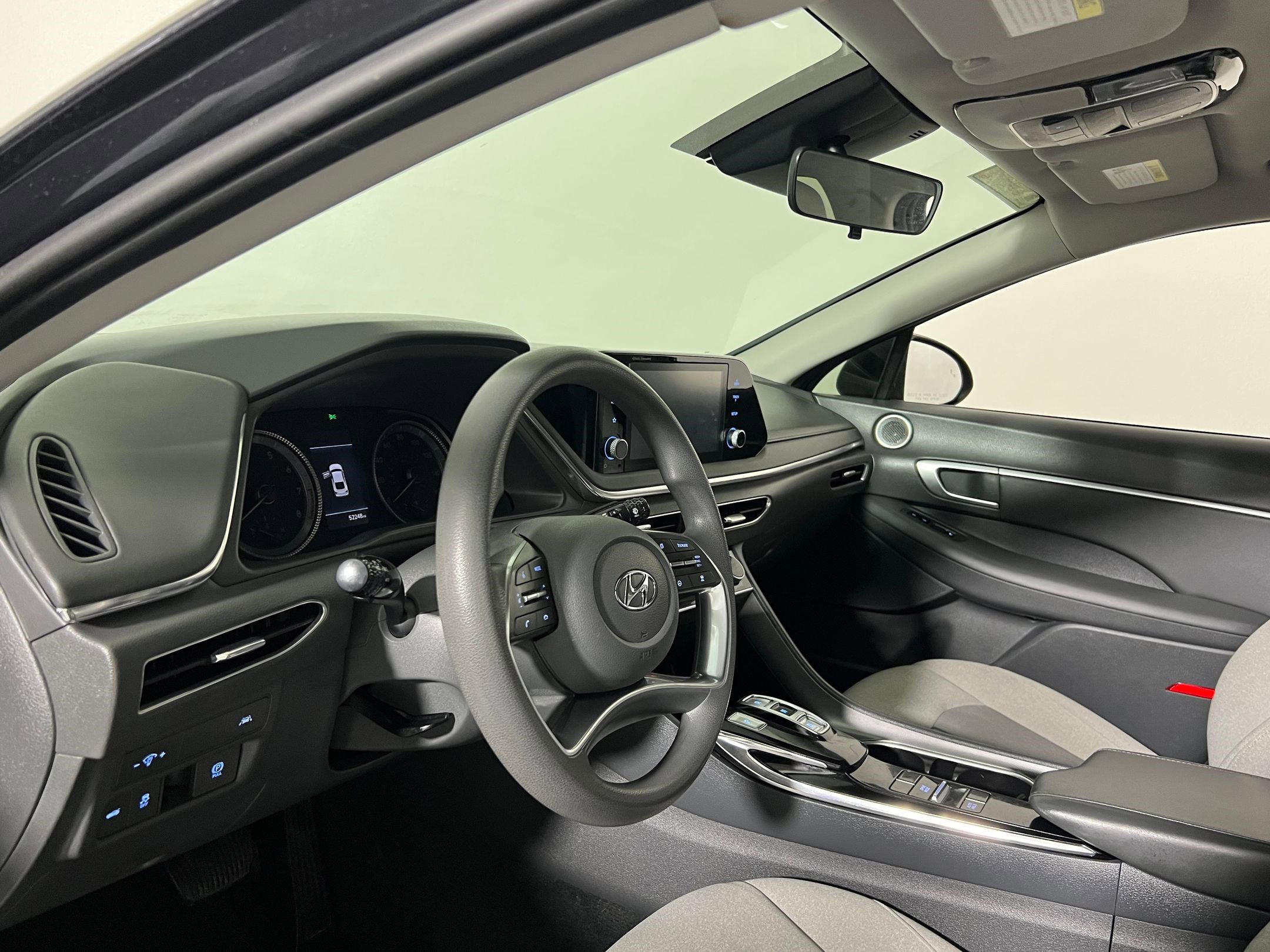 Used 2021 Hyundai Sonata SEL image 4