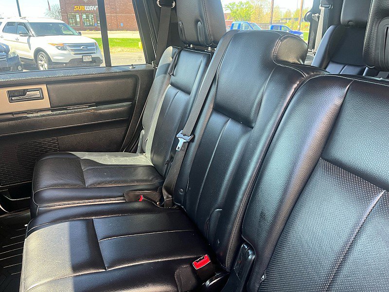 Used 2017 Ford Expedition Limited AWD/4WD image 17