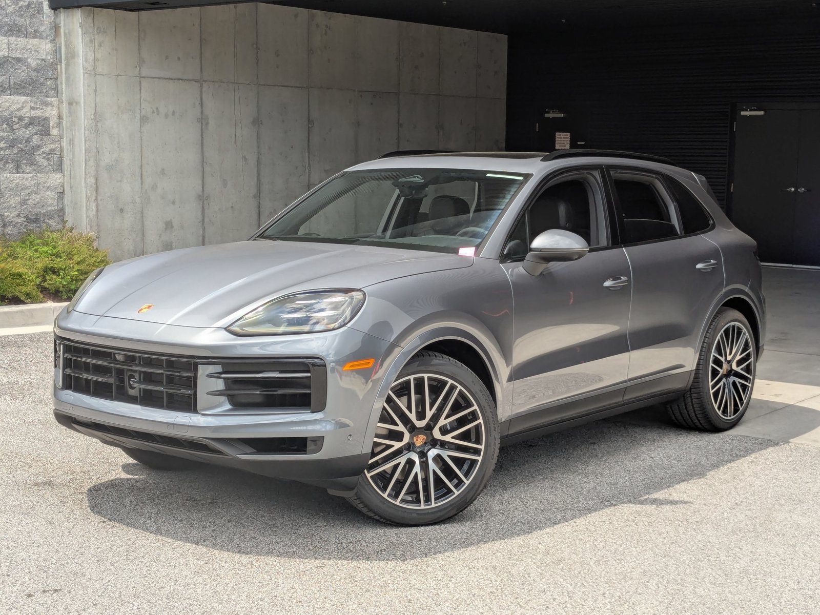 New 2026 Porsche Cayenne AWD/4WD video 1