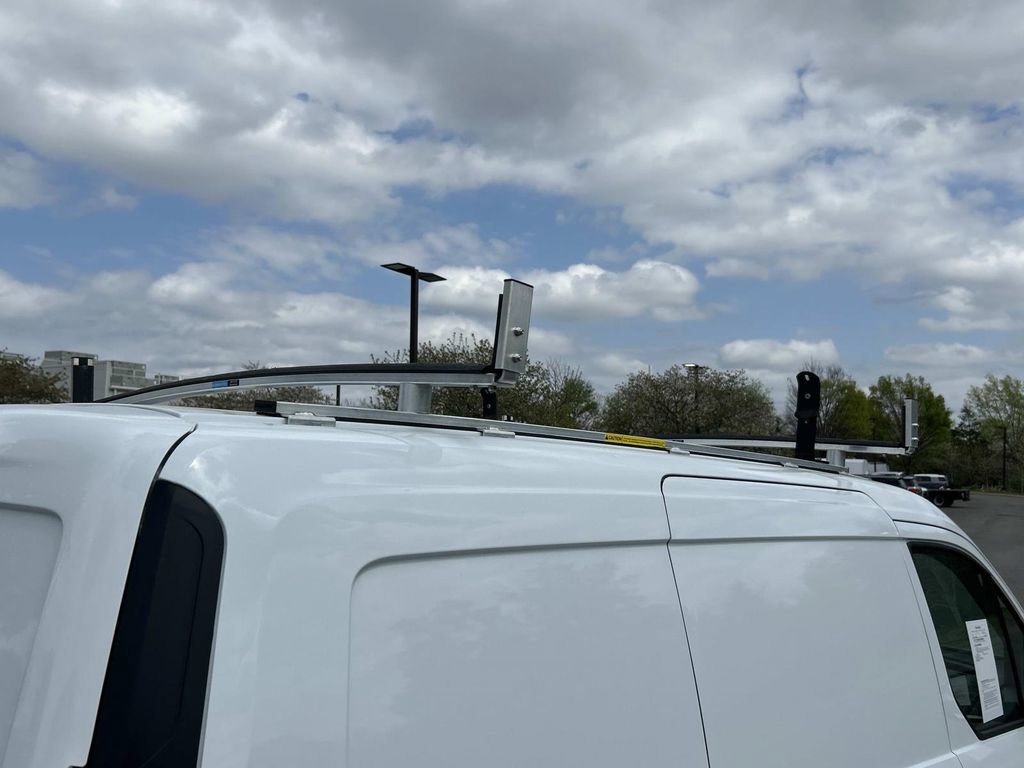 Used 2022 Ford Transit Connect XL image 13