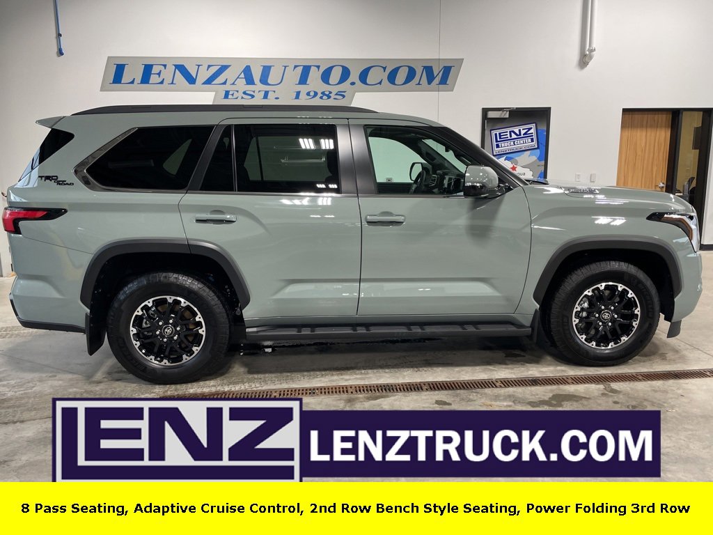 Used 2025 Toyota Sequoia Platinum image 1