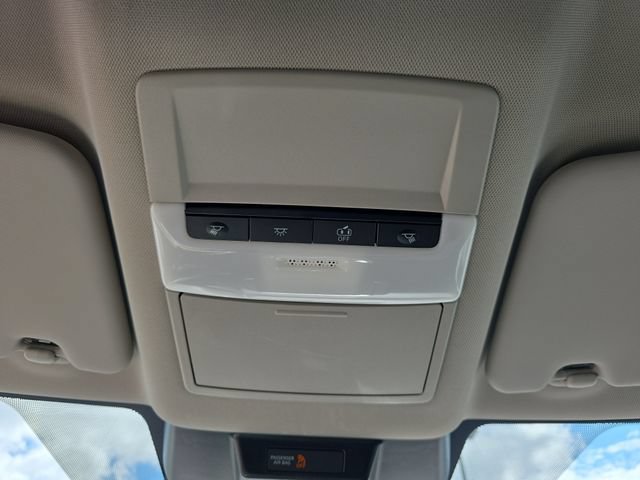 Used 2023 Nissan Rogue S FWD image 26