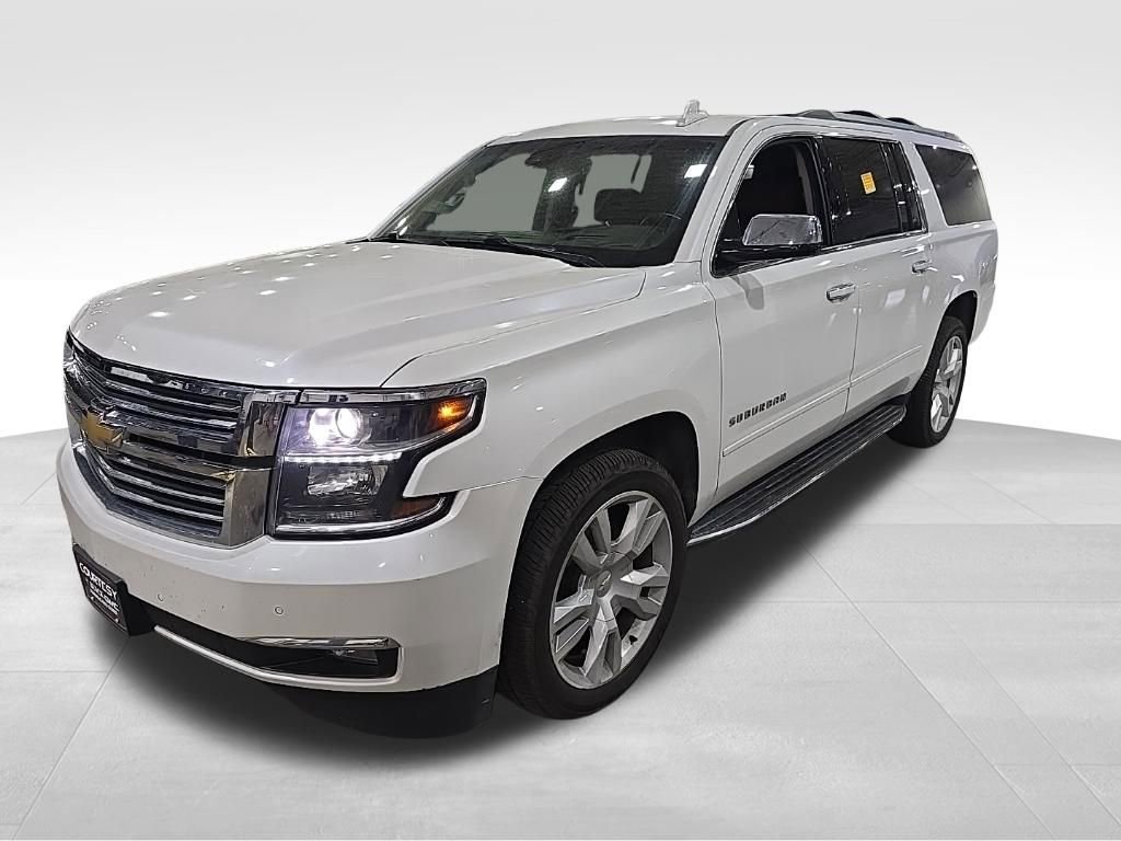 Used 2019 Chevrolet Suburban Premier AWD/4WD image 3