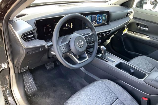 New 2026 Nissan Kicks SV FWD image 5