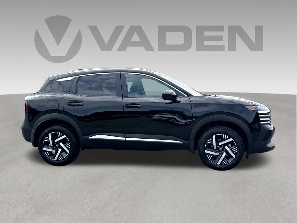 New 2026 Nissan Kicks SV w/ Interior Electronics Package FWD image 8
