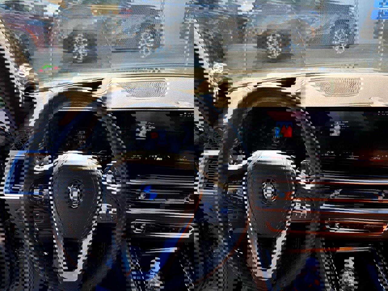 Certified 2024 BMW X5 xDrive40i w/ Premium Package image 12