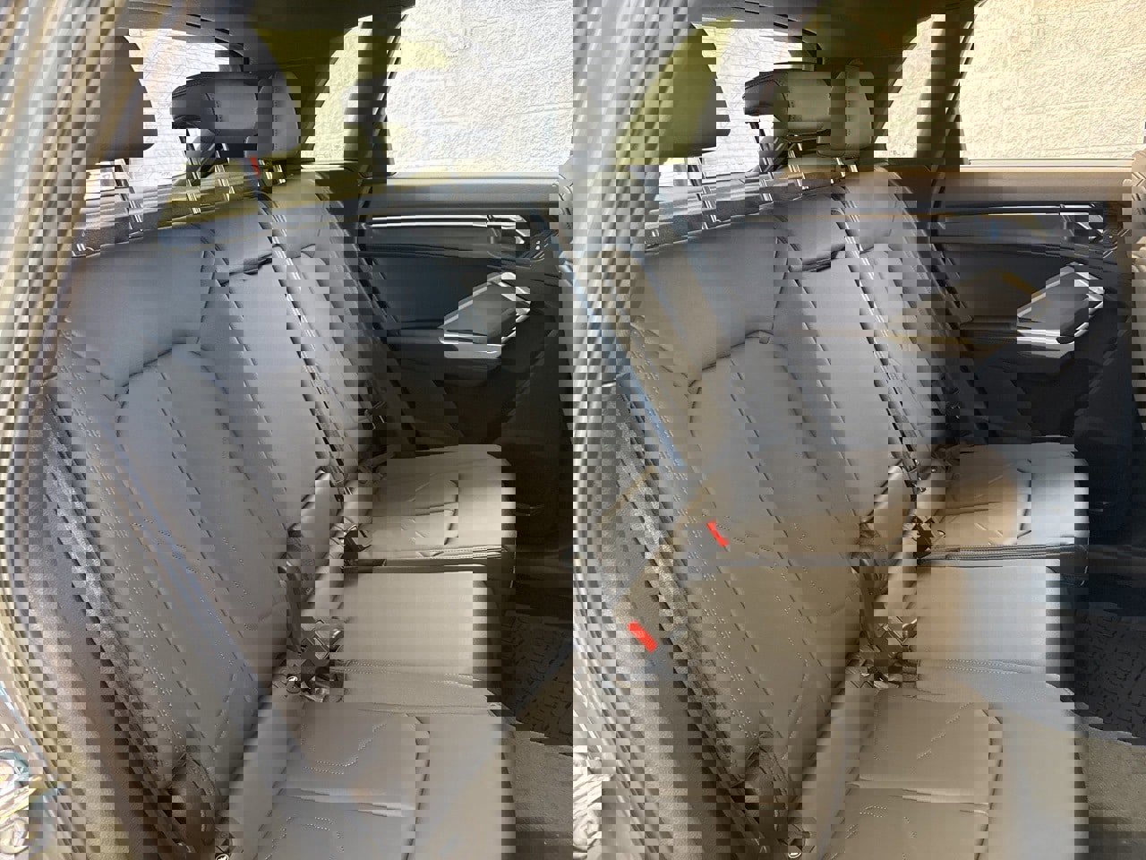 New 2025 Audi Q3 2.0T Premium image 47