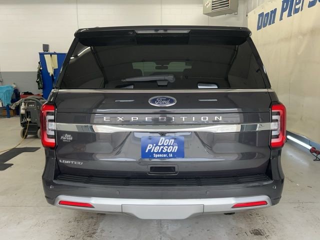 Used 2022 Ford Expedition Limited image 5
