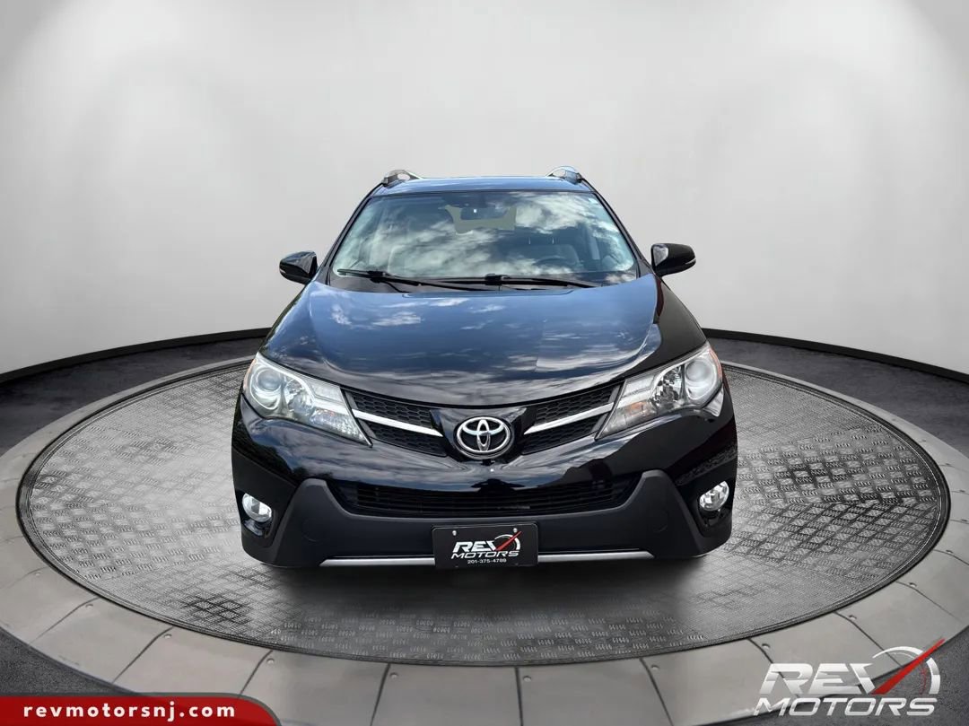 Used 2013 Toyota RAV4 XLE AWD/4WD image 8