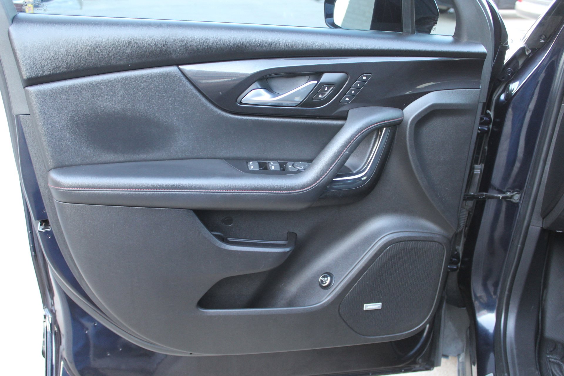 Used 2020 Chevrolet Blazer RS FWD image 34