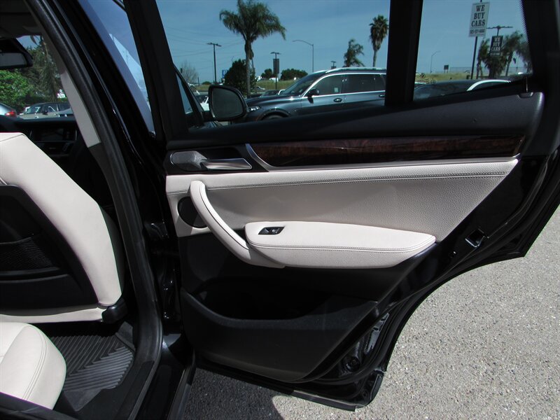 Used 2016 BMW X3 xDrive35i AWD/4WD image 26