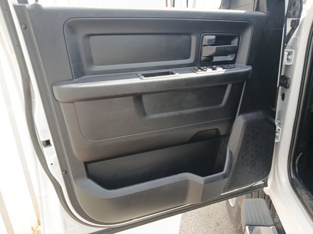 Used 2020 RAM 3500 Tradesman w/ Chrome Appearance Group AWD/4WD image 47
